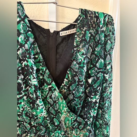 Alice + Olivia Rita Blouson Sleeve Mini Dress in Black and Emerald - Size 4 - Picture 6 of 8